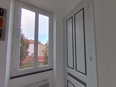 APPARTEMENT T2 A LOUER - OULLINS Centre-Sud - 58.78 m2 - 830€ charges comprises par mois