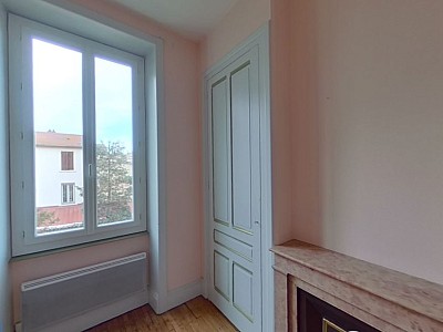 APPARTEMENT T2 A LOUER - OULLINS Centre-Sud - 58.78 m2 - 830€ charges comprises par mois