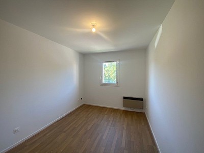 APPARTEMENT T2 A LOUER - ST GENIS LAVAL Basses-Barolles - 46.73 m2 - 700 € charges comprises par mois