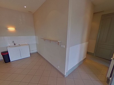 APPARTEMENT T2 A LOUER - TASSIN LA DEMI LUNE Centre-Ville - 56.85 m2 - 730€ charges comprises par mois