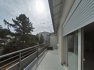 APPARTEMENT T2 A LOUER - TASSIN LA DEMI LUNE La-Raude - 47.13 m2 - 815 € charges comprises par mois