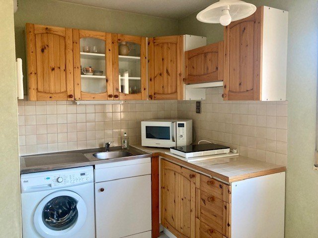 APPARTEMENT T2 A LOUER - VENISSIEUX Moulin-a-Vent - 51.34 m2 - 750 &euro; charges comprises par mois