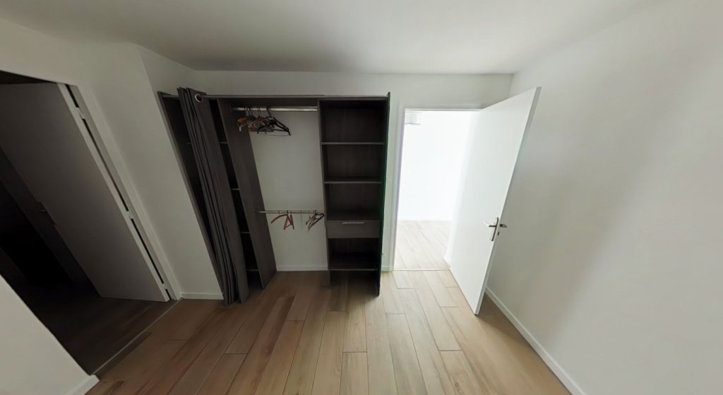 APPARTEMENT T2 A LOUER - VENISSIEUX Pasteur - 51 m2 - 635 &euro; charges comprises par mois