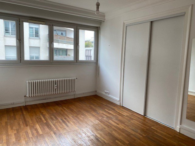 APPARTEMENT T2 A LOUER - VILLEURBANNE Gratte-Ciel-Est - 59.13 m2 - 940 &euro; charges comprises par mois