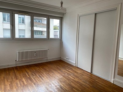 APPARTEMENT T2 A LOUER - VILLEURBANNE Gratte-Ciel-Est - 59.13 m2 - 940 € charges comprises par mois