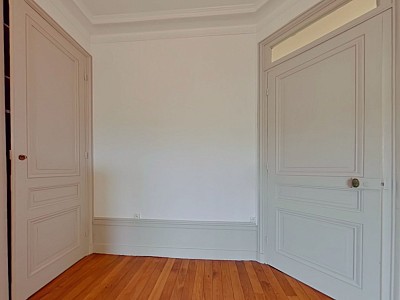 APPARTEMENT T2 A LOUER - VILLEURBANNE Grandclément - 49.14 m2 - 775 € charges comprises par mois