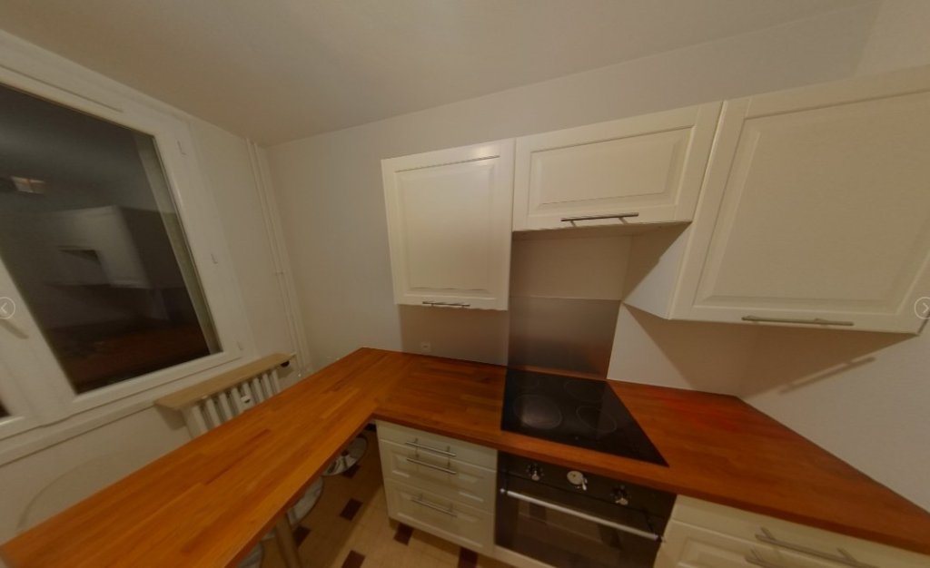 APPARTEMENT T3 A LOUER - CALUIRE ET CUIRE Magnolles Aristide-Briand - 57.07 m2 - 820�&euro; charges comprises par mois