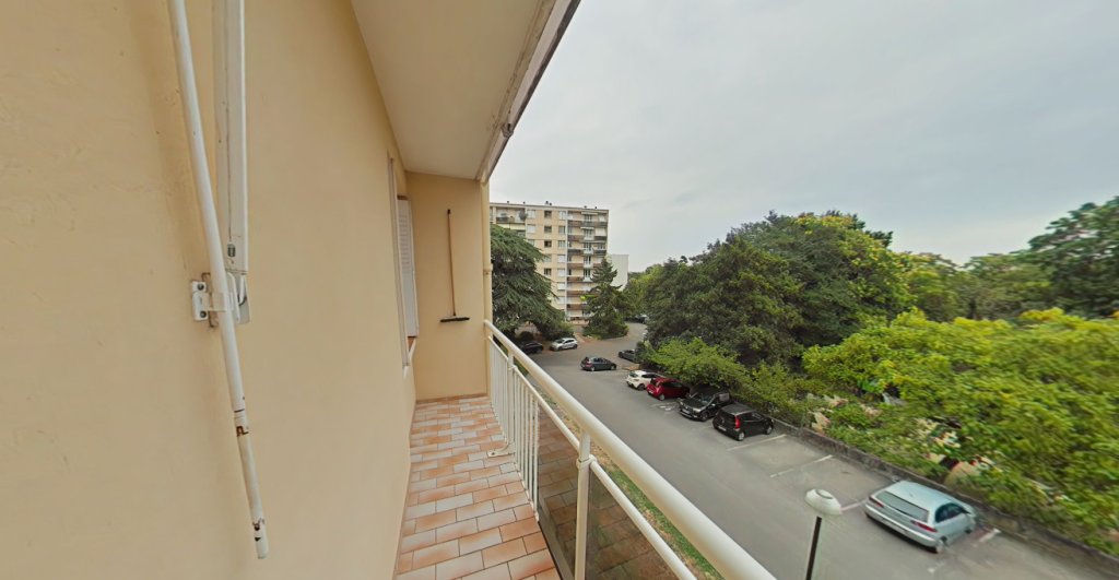 APPARTEMENT T3 A LOUER - CALUIRE ET CUIRE Bissardon - 69.8 m2 - 1 201 &euro; charges comprises par mois