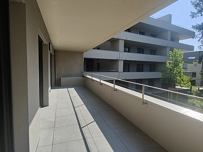 APPARTEMENT T3 A LOUER - ECULLY Pole Enseignement-Recherche - 74.18 m2 - 1750€ charges comprises par mois