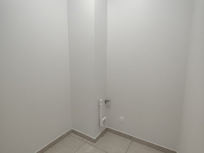 APPARTEMENT T3 A LOUER - ECULLY Pole Enseignement-Recherche - 74.18 m2 - 1750€ charges comprises par mois