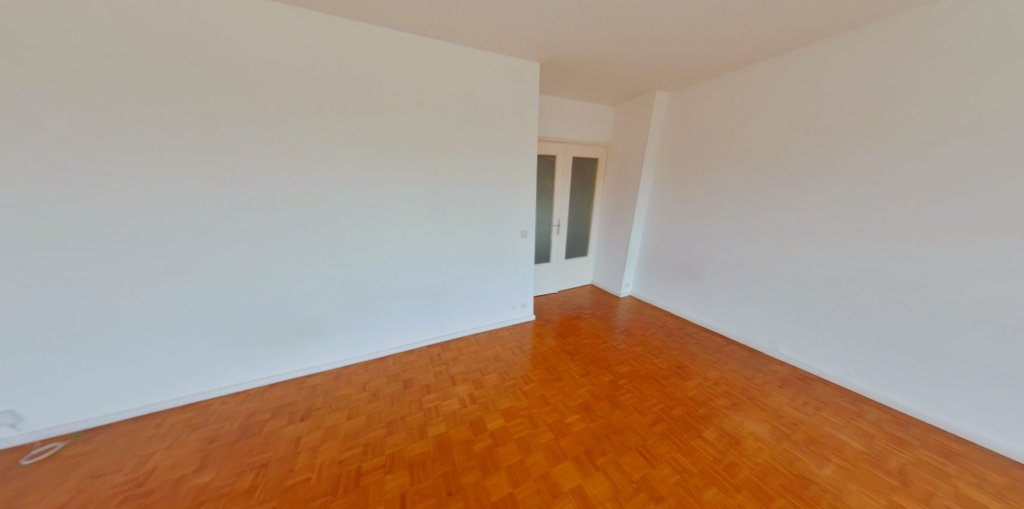 APPARTEMENT T3 A LOUER - FONTAINES SUR SAONE Le Bourg - 69.64 m2 - 970 &euro; charges comprises par mois