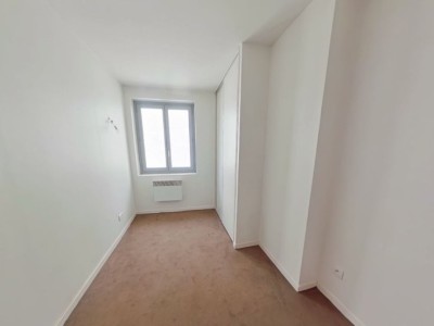 APPARTEMENT T3 A LOUER - LYON 1ER ARRONDISSEMENT - 63,97 m2 - 940 € charges comprises par mois