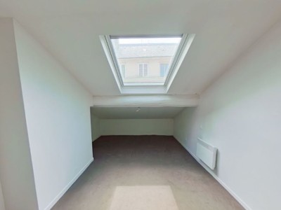 APPARTEMENT T3 A LOUER - LYON 1ER ARRONDISSEMENT - 63,97 m2 - 940 € charges comprises par mois