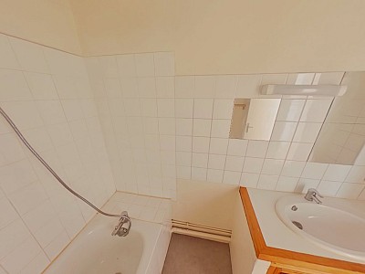 APPARTEMENT T3 A LOUER - LYON 1ER ARRONDISSEMENT Capucins-Griffon - 59.57 m2 - 875€ charges comprises par mois