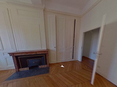 APPARTEMENT T3 A LOUER - LYON 1ER ARRONDISSEMENT Terreaux-Bat-d-Argent - 65.48 m2 - 1 060 € charges comprises par mois