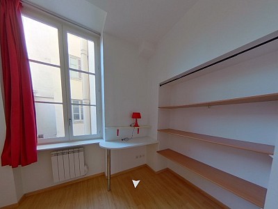 APPARTEMENT T3 A LOUER - LYON 1ER ARRONDISSEMENT Terreaux-Bat-d-Argent - 65.48 m2 - 1 060 € charges comprises par mois