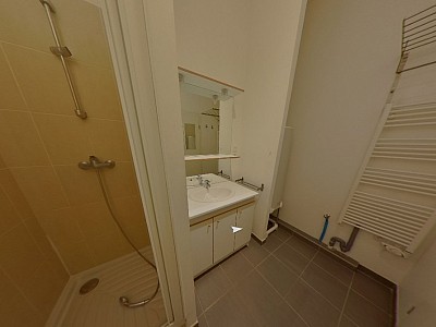 APPARTEMENT T3 A LOUER - LYON 1ER ARRONDISSEMENT Terreaux-Bat-d-Argent - 65.48 m2 - 1 060 € charges comprises par mois