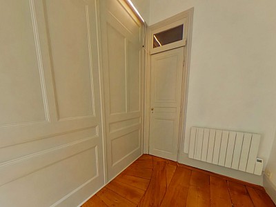 APPARTEMENT T3 A LOUER - LYON 1ER ARRONDISSEMENT Mairie-Martiniere - 84.72 m2 - 995 € charges comprises par mois