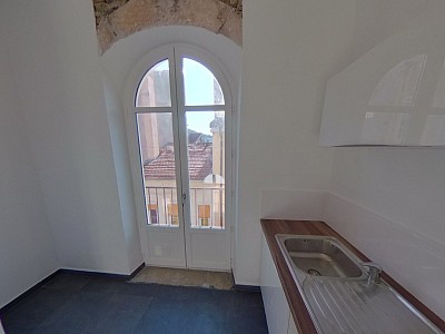 APPARTEMENT T3 A LOUER - LYON 1ER ARRONDISSEMENT Mairie-Martiniere - 81.47 m2 - 1�060�&euro; charges comprises par mois