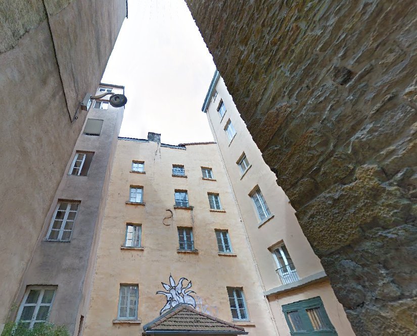 APPARTEMENT T3 A LOUER - LYON 1ER ARRONDISSEMENT Capucins-Griffon - 55.52 m2 - 925 &euro; charges comprises par mois