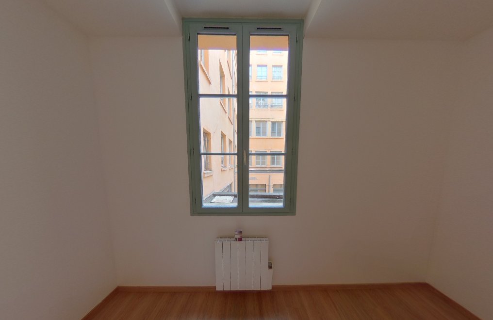 APPARTEMENT T3 A LOUER - LYON 1ER ARRONDISSEMENT Capucins-Griffon - 55.52 m2 - 925 &euro; charges comprises par mois