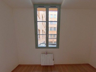 APPARTEMENT T3 A LOUER - LYON 1ER ARRONDISSEMENT Capucins-Griffon - 55.52 m2 - 925 &euro; charges comprises par mois