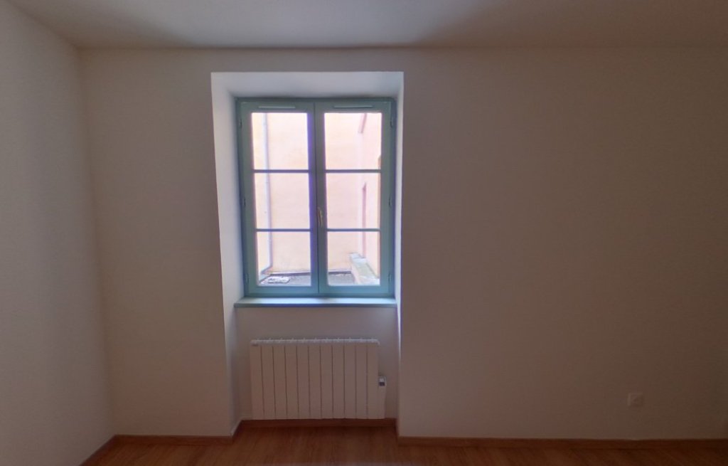 APPARTEMENT T3 A LOUER - LYON 1ER ARRONDISSEMENT Capucins-Griffon - 55.52 m2 - 925 &euro; charges comprises par mois