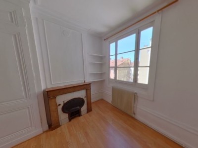 APPARTEMENT T3 A LOUER - LYON 2EME ARRONDISSEMENT AMPERE - 50,88 m2 - 820 € charges comprises par mois