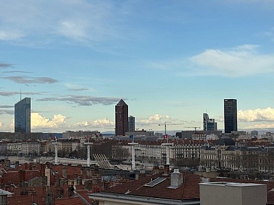 APPARTEMENT T3 A LOUER - LYON 2EME ARRONDISSEMENT Carnot-Charite - 89.69 m2 - 2500€ charges comprises par mois