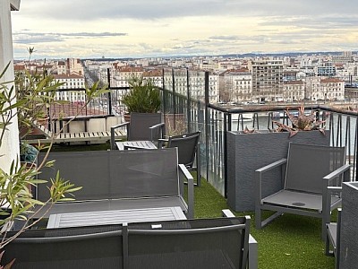 APPARTEMENT T3 A LOUER - LYON 2EME ARRONDISSEMENT Carnot-Charite - 89.69 m2 - 2500€ charges comprises par mois