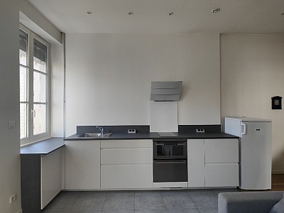 APPARTEMENT T3 A LOUER - LYON 2EME ARRONDISSEMENT Carnot-Charite - 52.8 m2 - 950€ charges comprises par mois