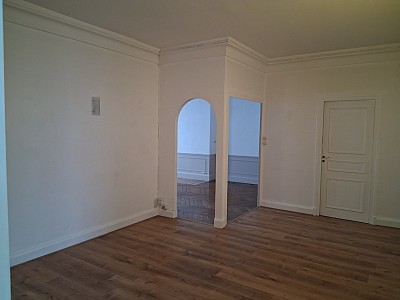 APPARTEMENT T3 A LOUER - LYON 2EME ARRONDISSEMENT Carnot-Charite - 105.31 m2 - 1440€ charges comprises par mois