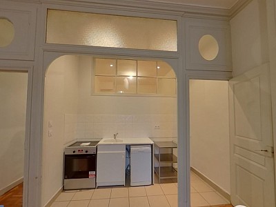 APPARTEMENT T3 A LOUER - LYON 2EME ARRONDISSEMENT Bellecour-a Gourjus - 61.71 m2 - 1010€ charges comprises par mois