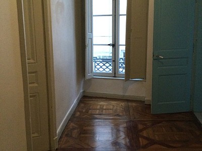APPARTEMENT T3 A LOUER - LYON 2EME ARRONDISSEMENT Bellecour-a Gourjus - 61.71 m2 - 1010€ charges comprises par mois