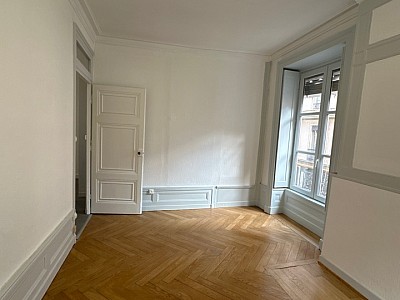 APPARTEMENT T3 A LOUER - LYON 2EME ARRONDISSEMENT Vaubecour-Mairie - 68.65 m2 - 1136€ charges comprises par mois