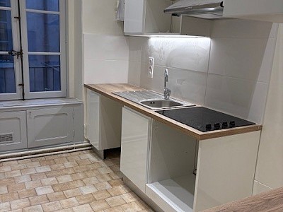 APPARTEMENT T3 A LOUER - LYON 2EME ARRONDISSEMENT Carnot-Charite - 71.04 m2 - 1220€ charges comprises par mois