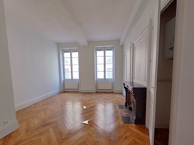 APPARTEMENT T3 A LOUER - LYON 2EME ARRONDISSEMENT Merciere-Grolee - 71.05 m2 - 1215€ charges comprises par mois