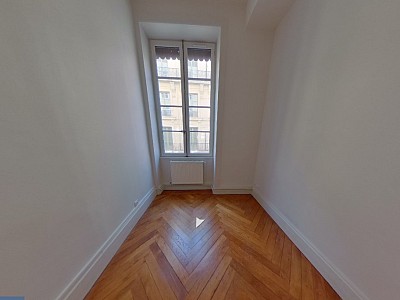 APPARTEMENT T3 A LOUER - LYON 2EME ARRONDISSEMENT Merciere-Grolee - 71.05 m2 - 1215€ charges comprises par mois