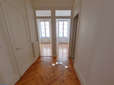 APPARTEMENT T3 A LOUER - LYON 2EME ARRONDISSEMENT Merciere-Grolee - 71.05 m2 - 1215€ charges comprises par mois
