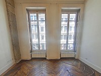 APPARTEMENT T3 A LOUER - LYON 2EME ARRONDISSEMENT La Bourse-Grenette - 68.28 m2 - 930 &euro; charges comprises par mois