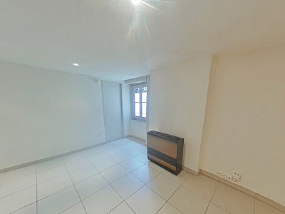 APPARTEMENT T3 A LOUER - LYON 2EME ARRONDISSEMENT Carnot-Charite - 73.06 m2 - 1 055 € charges comprises par mois