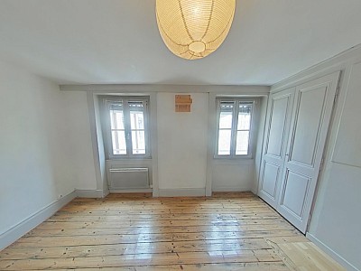 APPARTEMENT T3 A LOUER - LYON 2EME ARRONDISSEMENT Carnot-Charite - 73.06 m2 - 1 055 &euro; charges comprises par mois