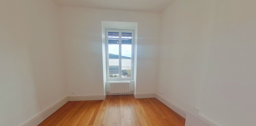 APPARTEMENT T3 A LOUER - LYON 2EME ARRONDISSEMENT Rambaud-Seguin - 66.26 m2 - 1 103 &euro; charges comprises par mois