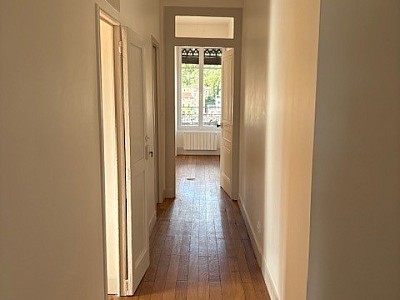 APPARTEMENT T3 A LOUER - LYON 2EME ARRONDISSEMENT Rambaud-Seguin - 66.26 m2 - 1 103 € charges comprises par mois