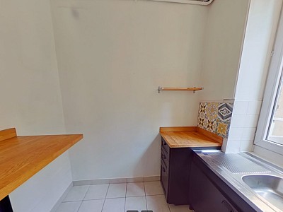 APPARTEMENT T3 A LOUER - LYON 2EME ARRONDISSEMENT La Bourse-Grenette - 79.68 m2 - 1105€ charges comprises par mois