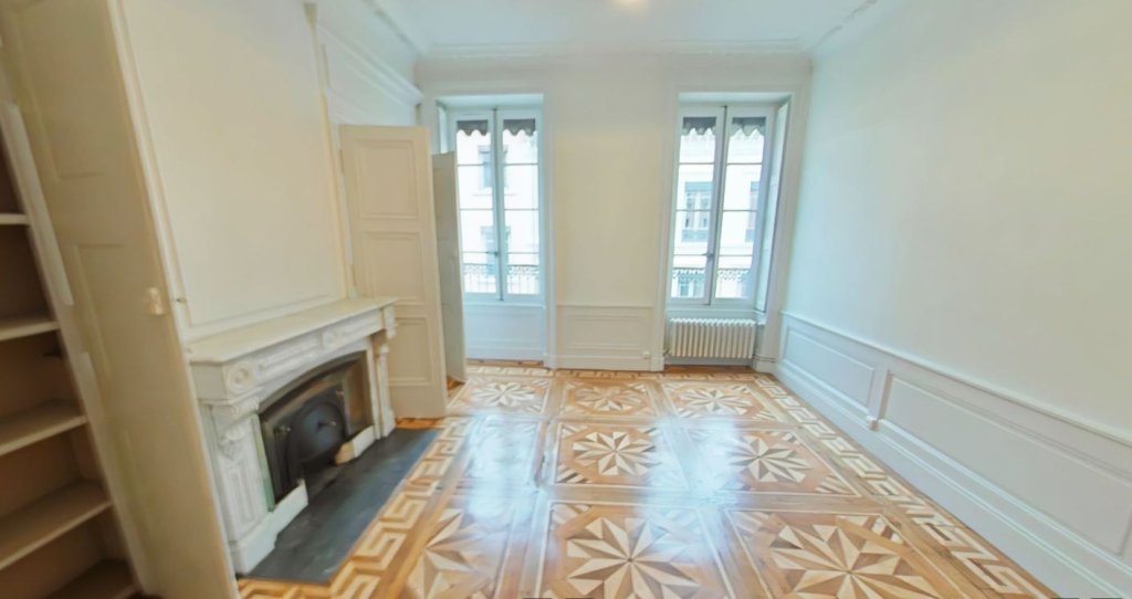 APPARTEMENT T3 A LOUER - LYON 2EME ARRONDISSEMENT Carnot-Charite - 72.4 m2 - 1�199,82�&euro; charges comprises par mois