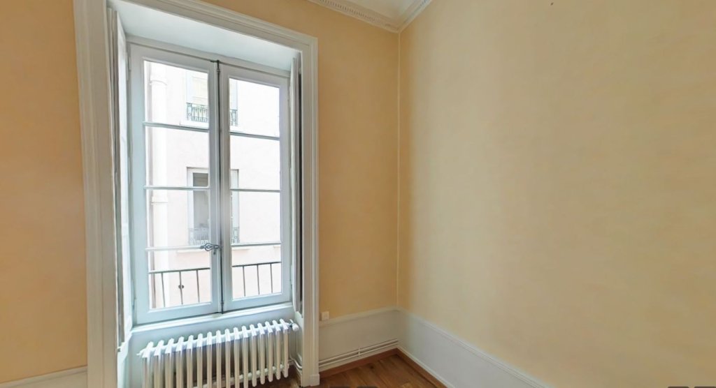 APPARTEMENT T3 A LOUER - LYON 2EME ARRONDISSEMENT Carnot-Charite - 72.4 m2 - 1�199,82�&euro; charges comprises par mois