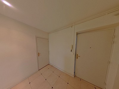 APPARTEMENT T3 A LOUER - LYON 2EME ARRONDISSEMENT Merciere-Grolee - 82.89 m2 - 1�215�&euro; charges comprises par mois