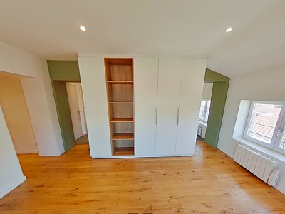 APPARTEMENT T3 A LOUER - LYON 2EME ARRONDISSEMENT Bellecour-Sala - 75.64 m2 - 1 515 € charges comprises par mois