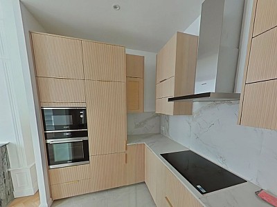 APPARTEMENT T3 A LOUER - LYON 2EME ARRONDISSEMENT La Bourse-Grenette - 79.13 m2 - 1 800 € charges comprises par mois